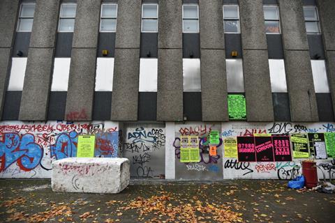 vacant offices