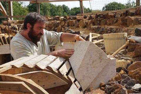 Guedelon castle7