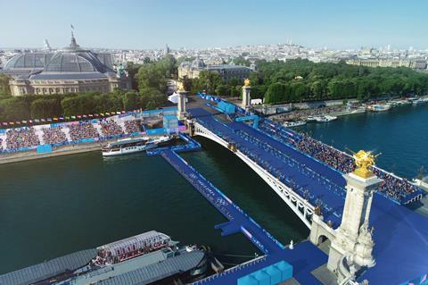 Pont Alexandre III - Triathlon - OLY