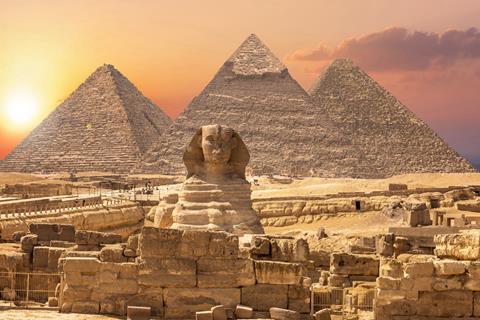 pyramids_50128