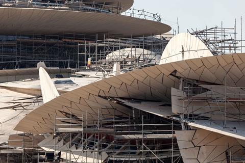 national-museum-of-qatar-Alamy-FA35BM