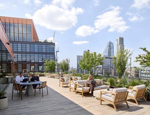 Timber Square Print roof terrace