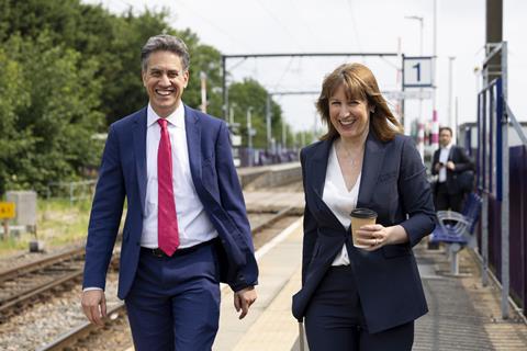 reeves and miliband in cambridgeshire on sizewell day